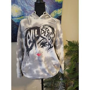 CRUELLA GRAPHIC SWEATSHIRT